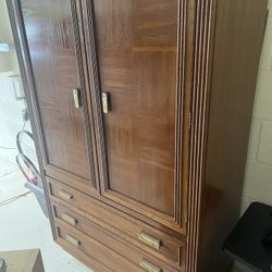 Wood Dresser 
