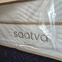 Saatva Classic Queen Mattress 