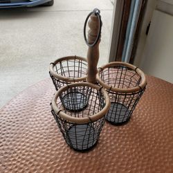 Farmhouse New Utensil Holder 