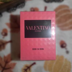 Valentino Donna Born In Roma 