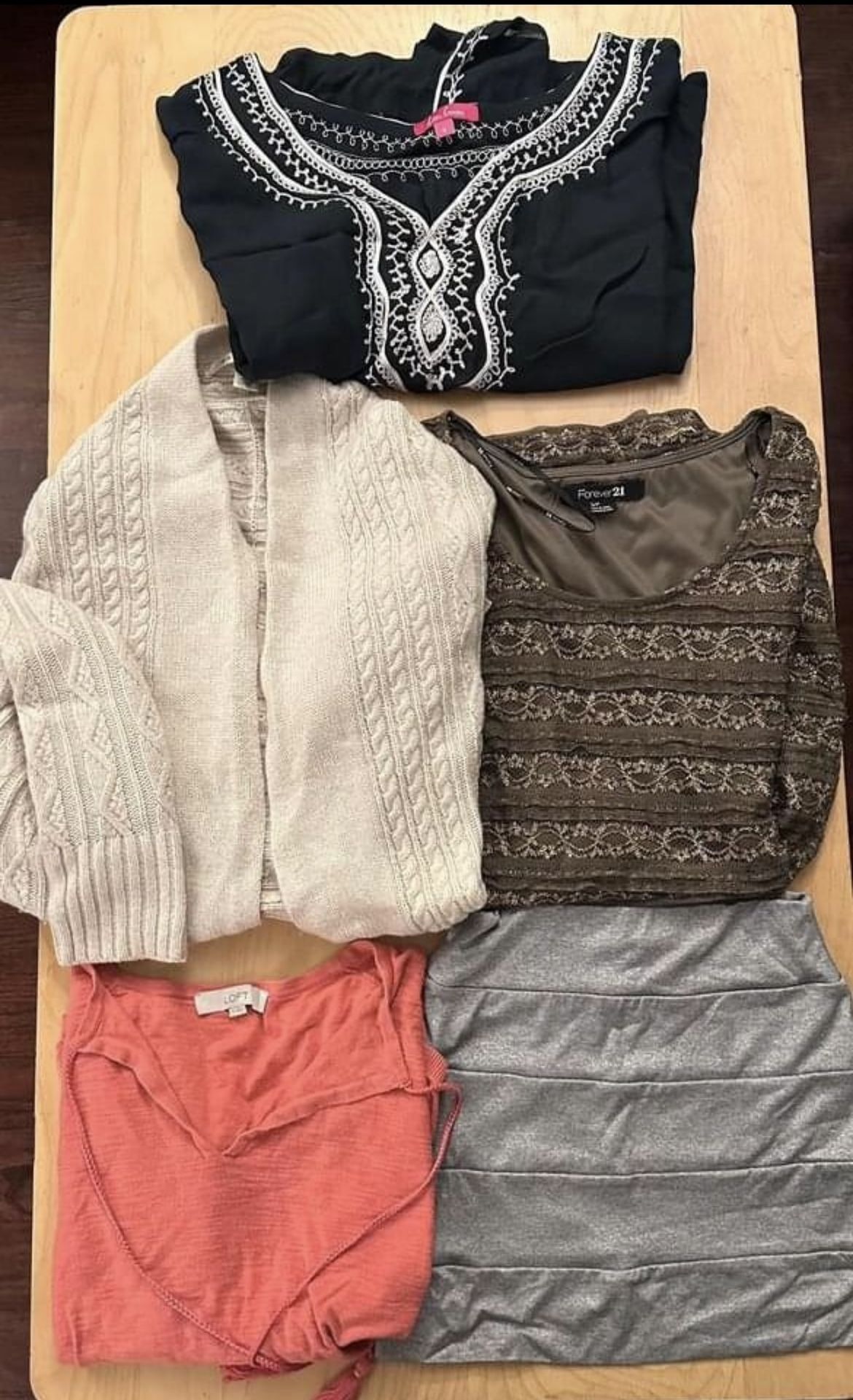 Womens Small And Xs Clothes