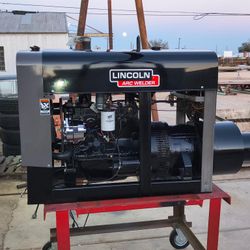 Lincoln SA200 Short Hood Welding Machine