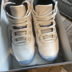 Jordan 11