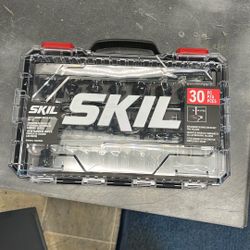 Skil 30pc Carbide-Tipped Router But Set Model RTB7502