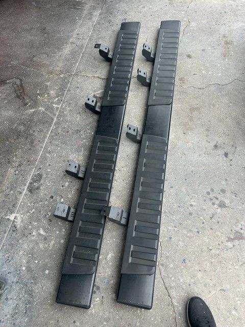 2023 Toyota Tacoma Running Boards NEW