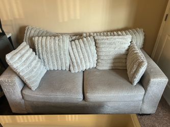 Bob’s Furniture Sofia Gray 69"/70" Loveseat – Super Comfortable