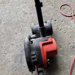 BLACK & DECKER LE750 EDGE HOG 