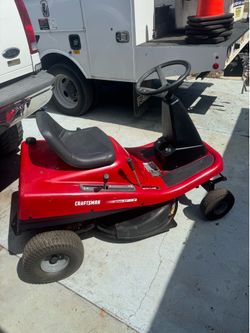vtg Craftsman Auto 13.5hp I/C 30” cut riding lawn Mower Runs Great easy to use