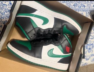 Air Jordan 1 Mid Green Toe Sneakers