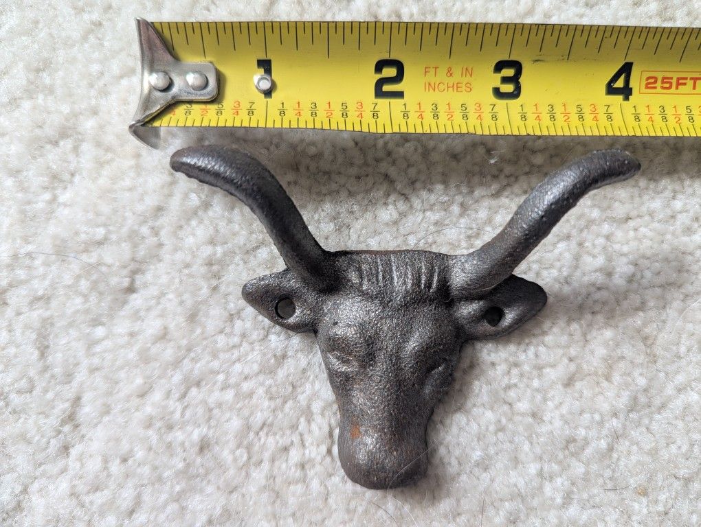 Metal Hook Cowl Steer Bull Bullfighting Art Design Home Decor