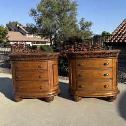 Beautiful Solid Wood!!  Pair of Ornate Demilune Wood Nightstands (Read Description)