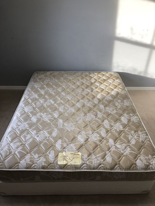 Full Size Mattress & Box Spring for Sale in Fort Lauderdale, FL OfferUp