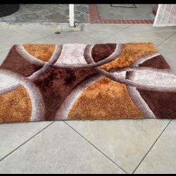 Rug