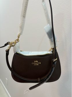New coach bag authentic $160 Firm last pic shows what i paid