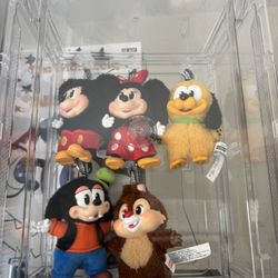 MICKEY AND FAMILY