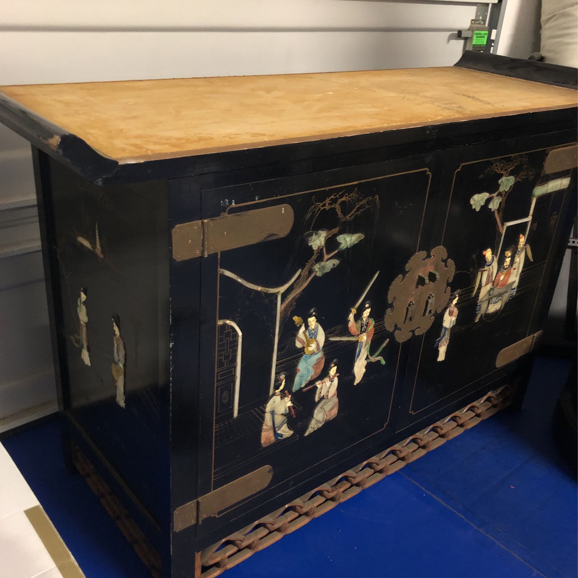 Antique Vintage Chinese Cabinet