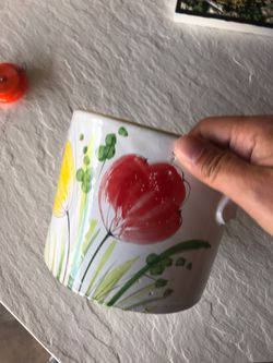 Small decorative pot holder Thumbnail