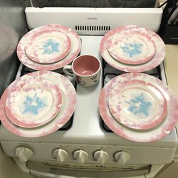 Beautiful Plate Set With Coffee Mug