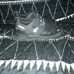 Cloud Play Kids Sneakers Shoes 