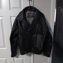 Wilsons Leather Jacket. Large ZTo Extra Large