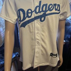 Los Ángeles Dodger Ohtani 17 Champions Patch. Size Small To 4XL. 2 For 60. 