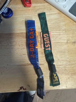 escape wristbands rave