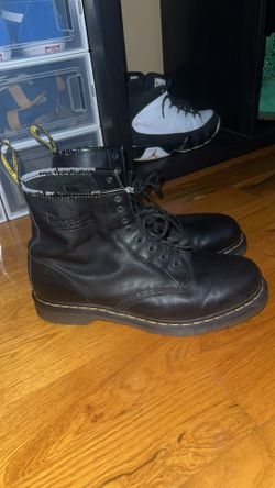 Men’s Leather High Martens Size 11