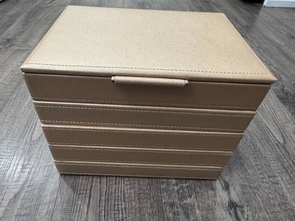 Golden Stackable 4-Layer Jewelry Display Tray Box – Elegant & Organize