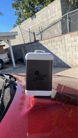 Beats Solo 4 JENNIE Special Edition Onyx Black