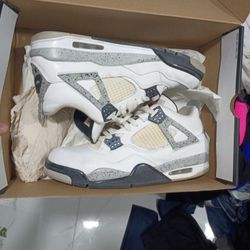 Retro Jordan 4 Cement Size 10.5