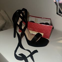 Women’s Heels Size 9 