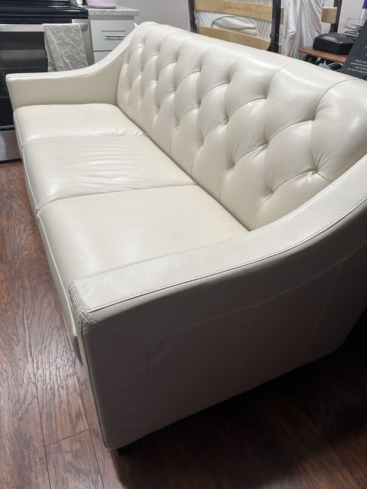 Off white Leather Sofa for Sale in Lexington, MA OfferUp