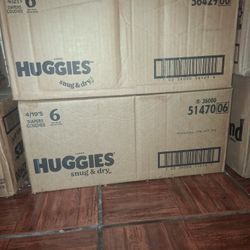 Vendo  Cajas De Pañales 