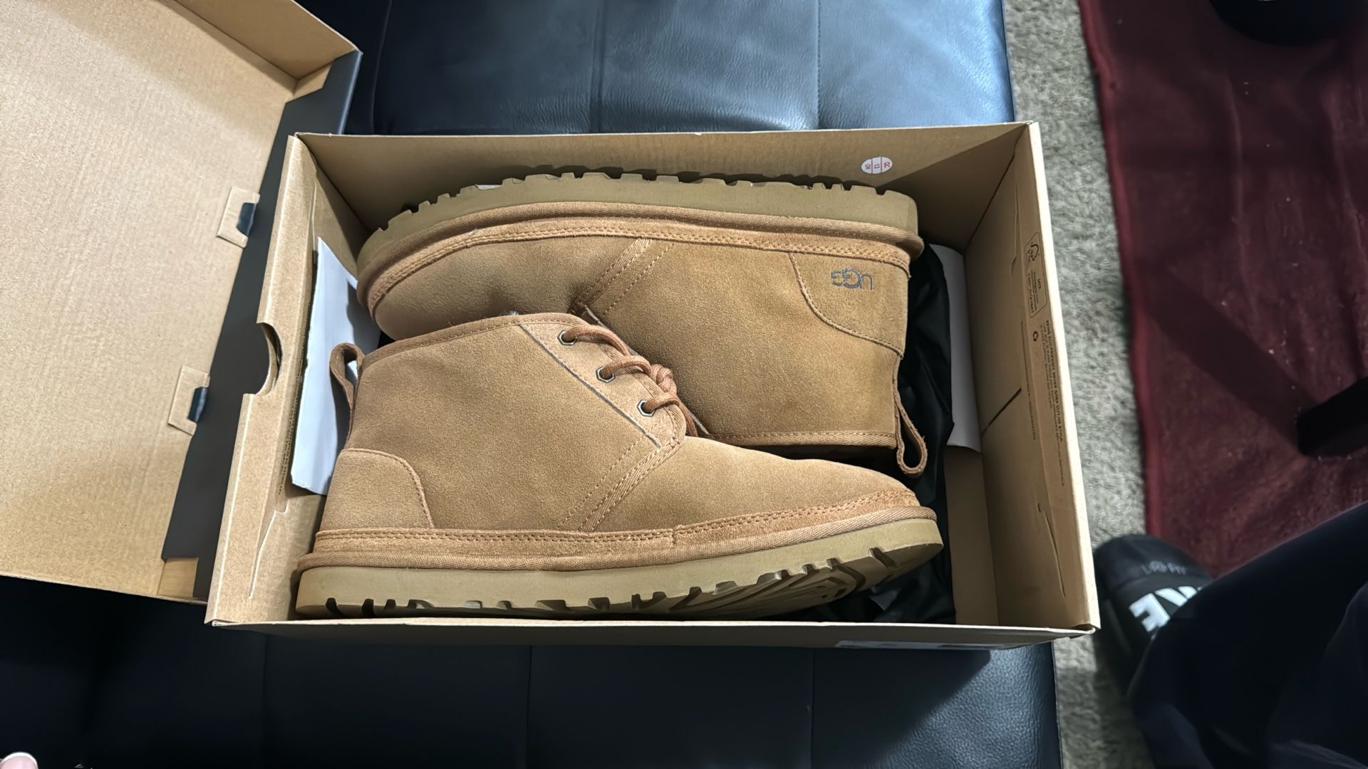 Men’s UGG Neumel Size 10