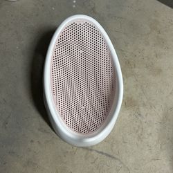 Angle care bath seat