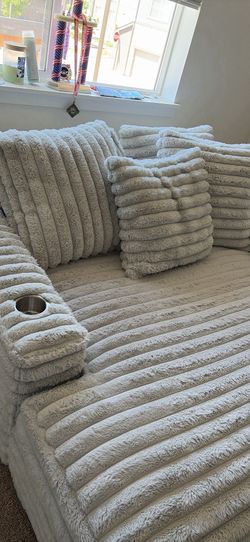 Grey BRAND NEW American Furniture Oversized Chaise – Onyx