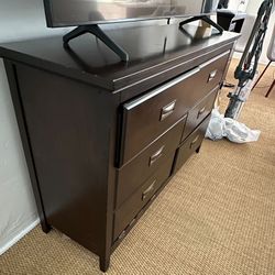 Brown Dresser And Chest 