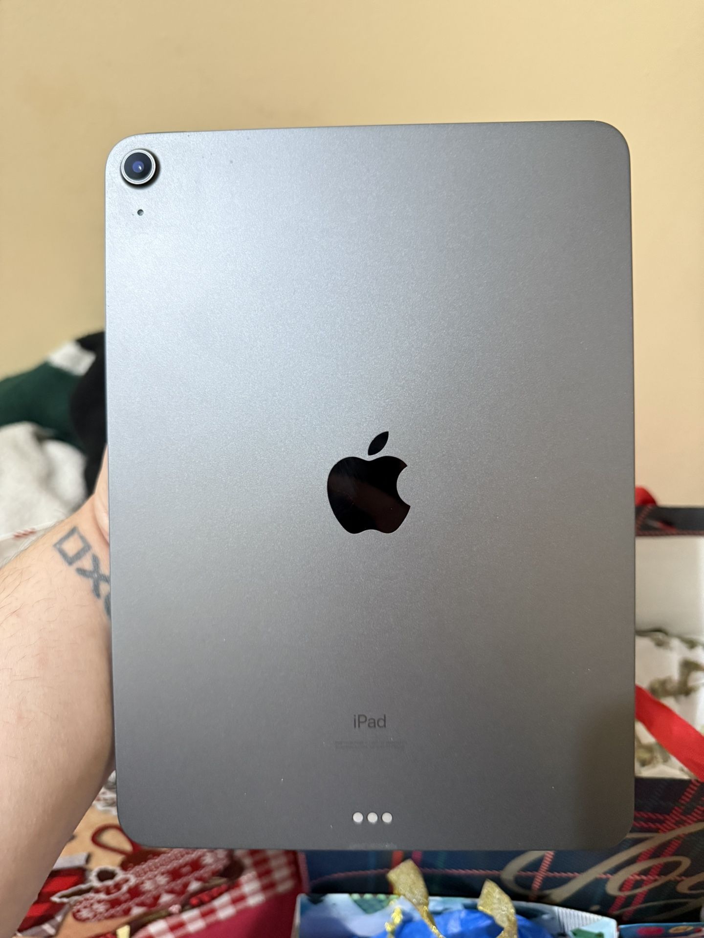 iPad Air 4 256gb (Renewed, Blue)