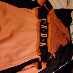 Jordan Hoodie With Pouch 
