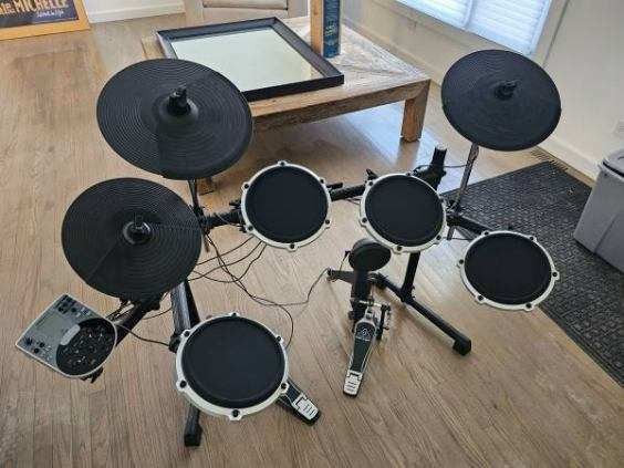 Behringer Electric DRUMS