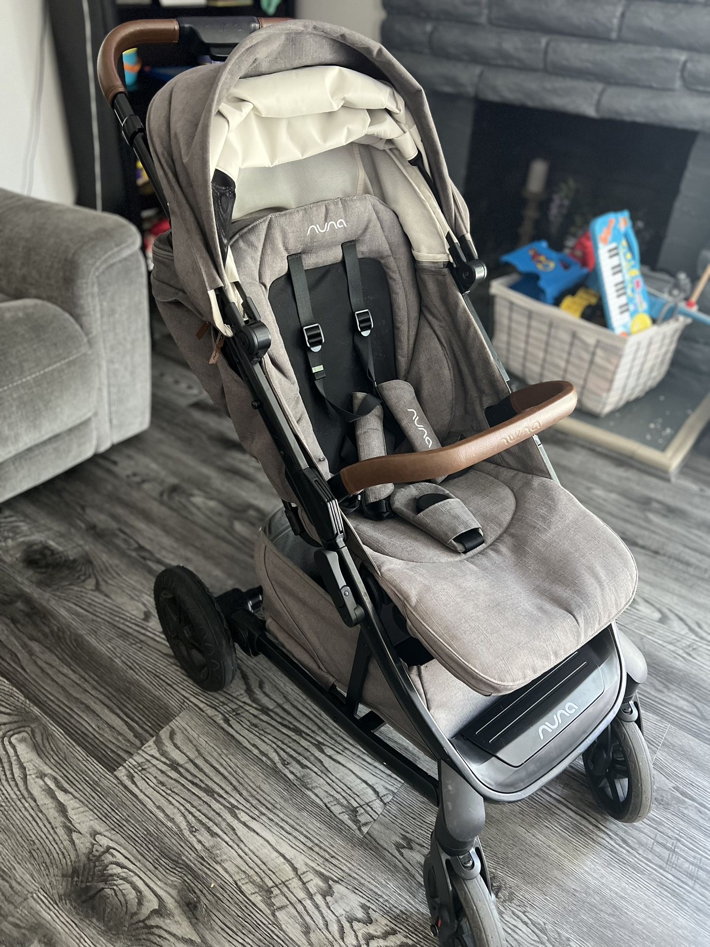 Nuna Stroller Tavo