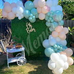 Balloons/ Party Decor 