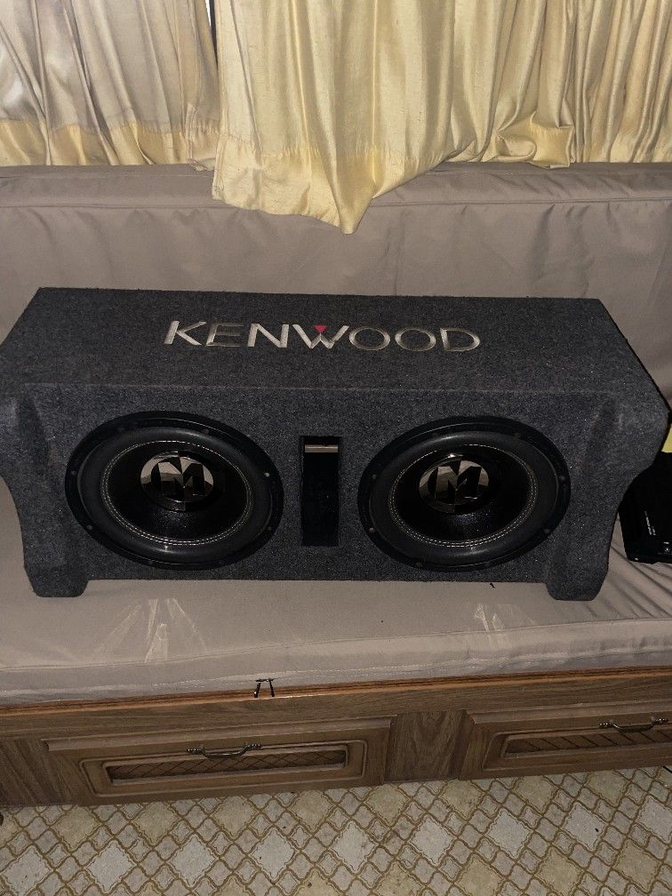 2x 12 Memphis Speakers 1 Amp