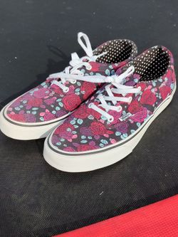 Like New Vans... Roses Print.. $40 Obo Wmns 10.5