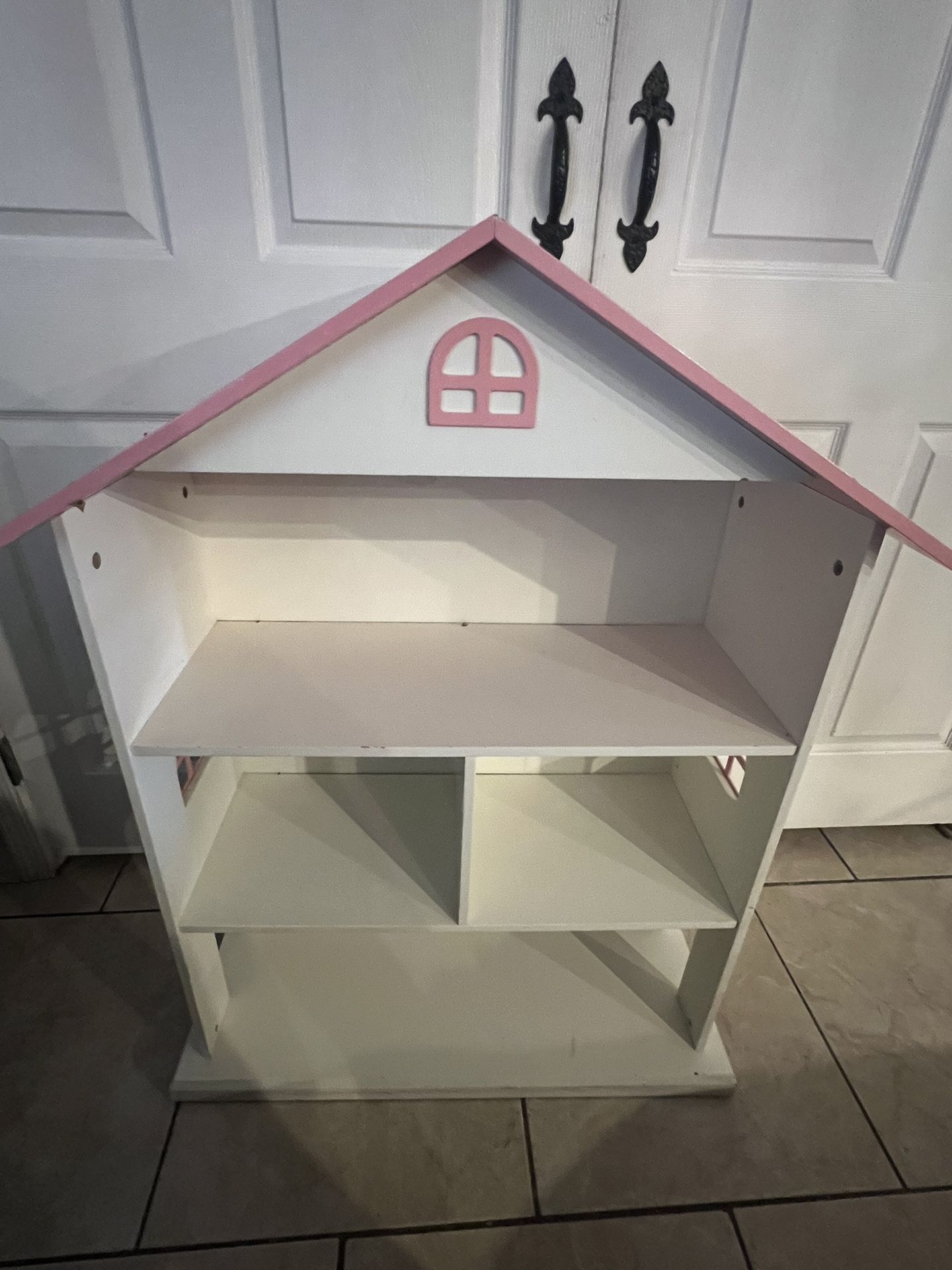 Doll House Bookshelf