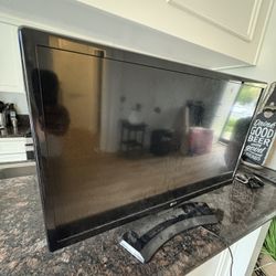 24” LG TV 