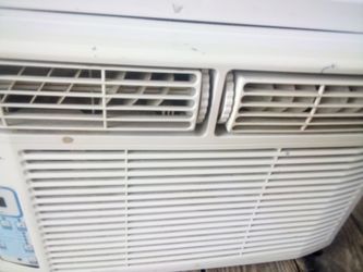 Frigidaire 8000BTU ICE COLD AIR ONLY $125