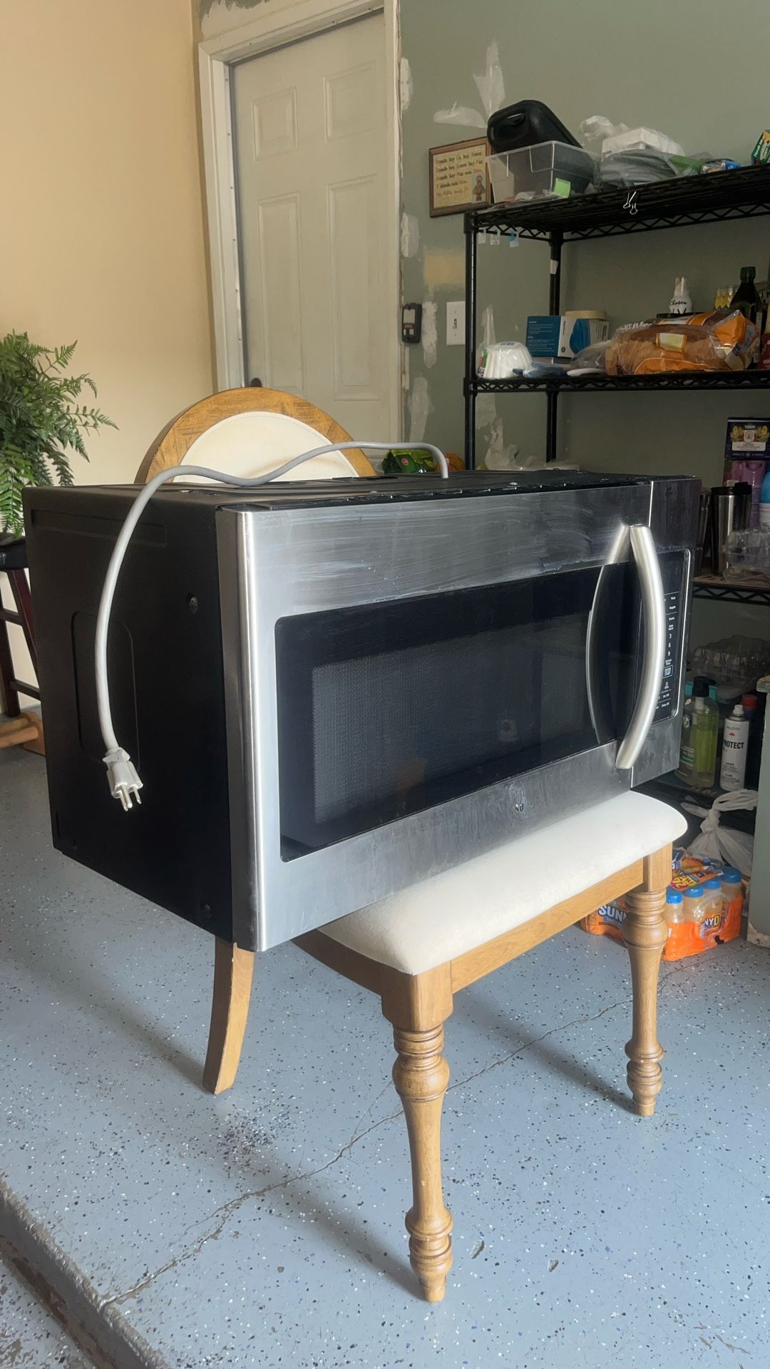 Microwave