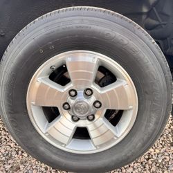 245 70R 17 Toyo Tires On 6x139 Toyota Wheels