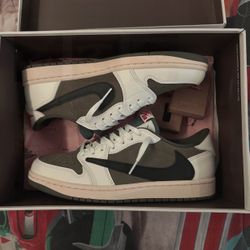 Low Jordan 1 Olive Travis Scott 